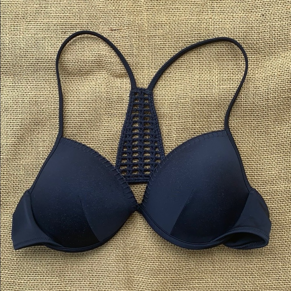 VS Swim Top 34 B